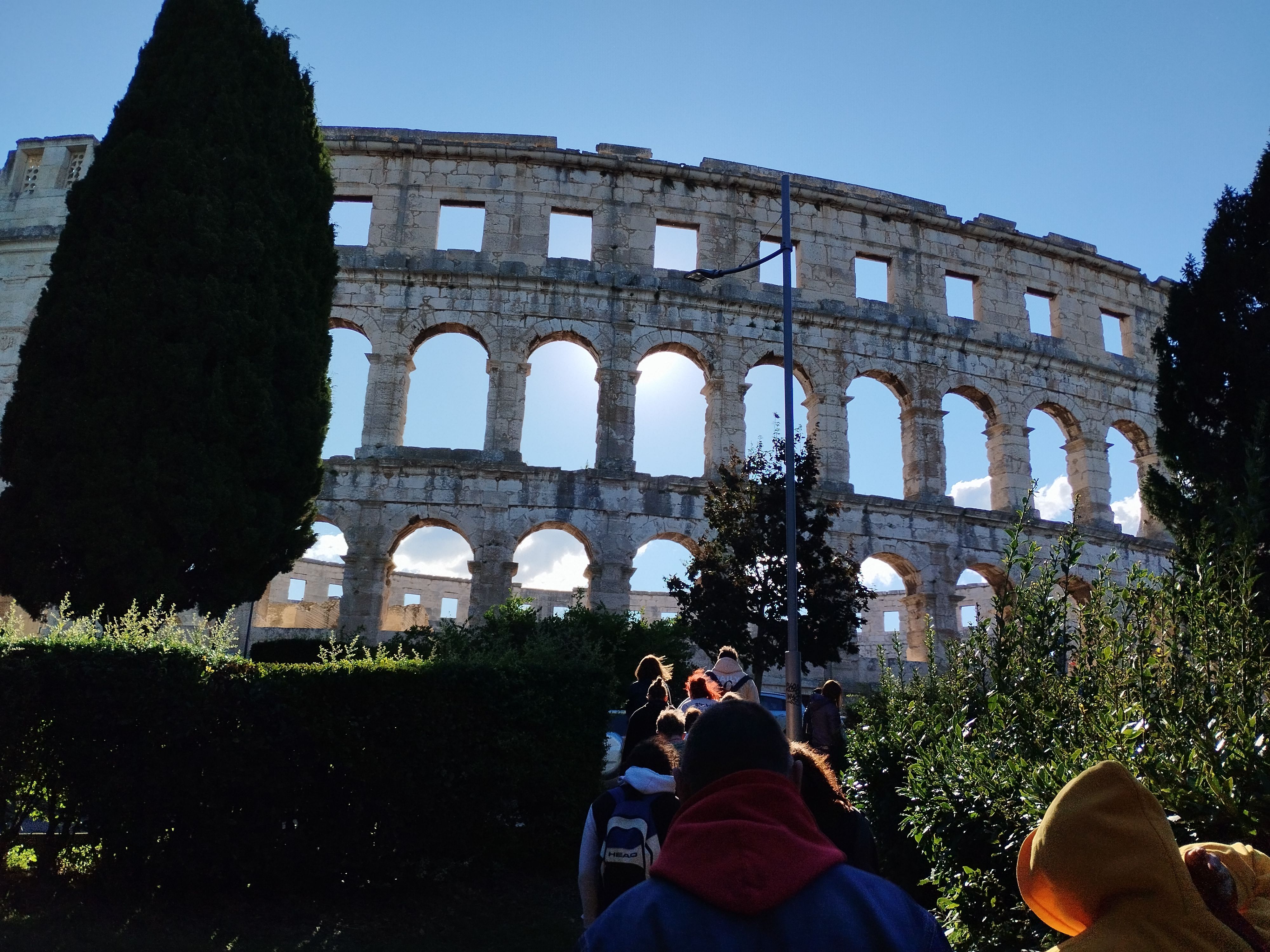 0aa54273-e772-4095-bd5f-6efc8feac0e1-1_all_3134.jpg